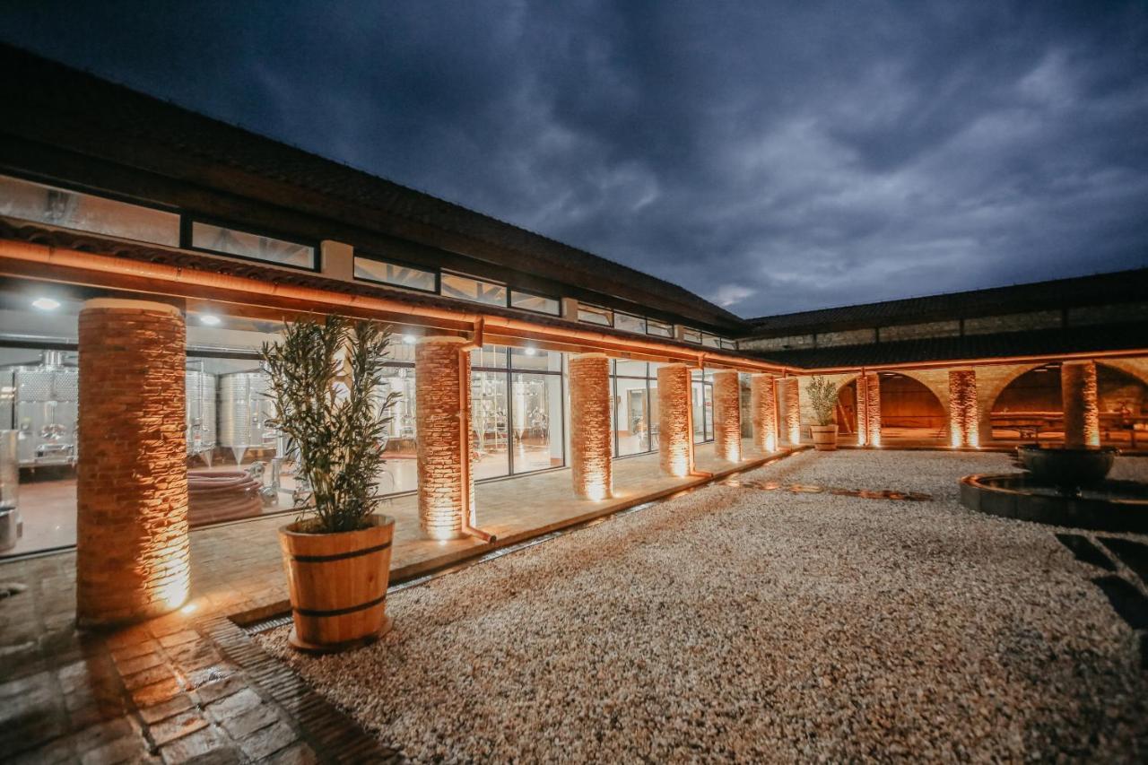 Chateau Mosmieri Hotel & Winery Telavi Luaran gambar
